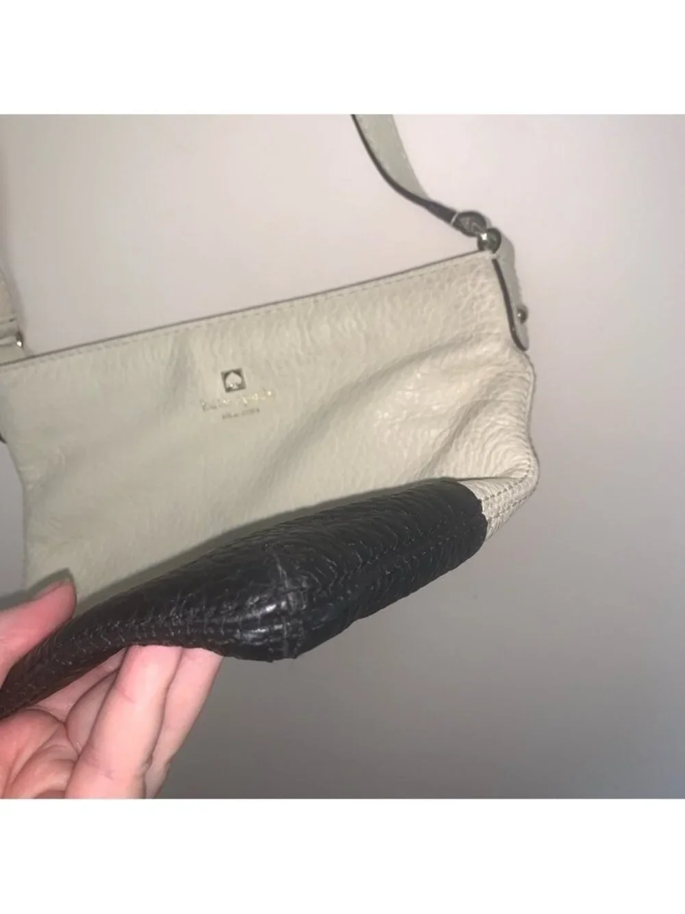 Kate Spade Black and White Crossbody Bag with Chic Color-Block Design